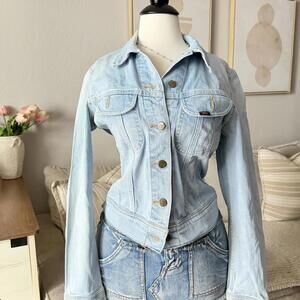 Lee Premium Light Wash Fitted Denim Jacket